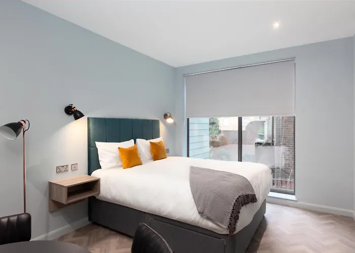Aptel East Londen